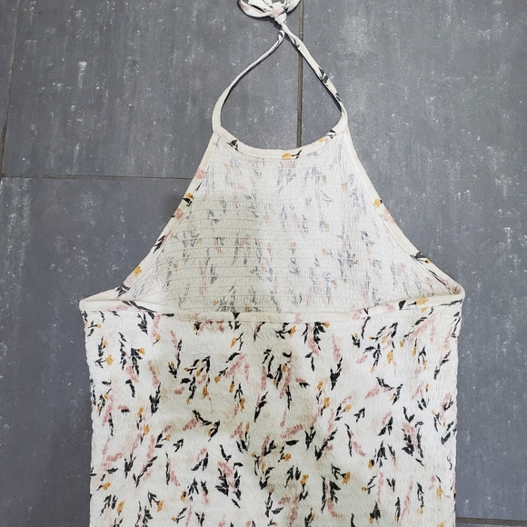 Floral Halter Top - Picture 2 of 3